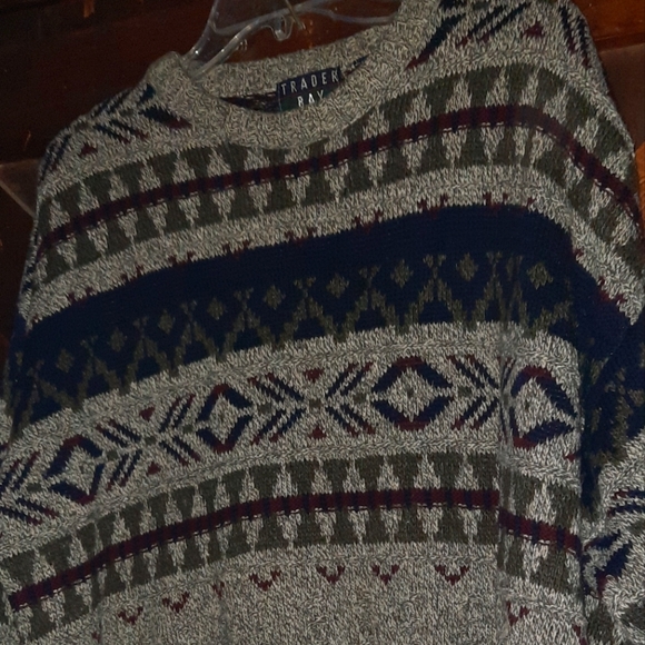 Men's Vintage 80s Sweater - Picture 8 of 9